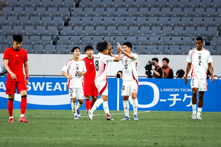 世俱杯-日本队新一期名单公布，七名东亚杯选手入选，长友佑都与细谷真大在列