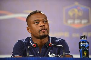 埃弗拉社媒：希望在综合格斗擂台对阵苏亚雷斯，他甚至可以咬我