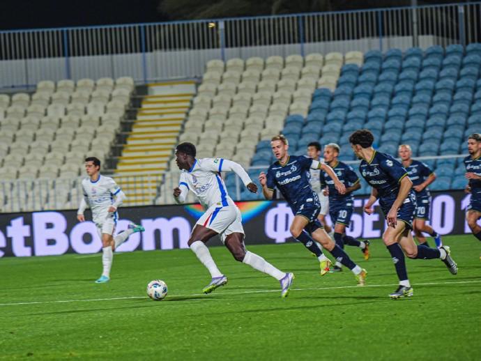 FIFA Club World Cup-东体：申花冬训主攻433阵型，26日热身赛结束后回国休整