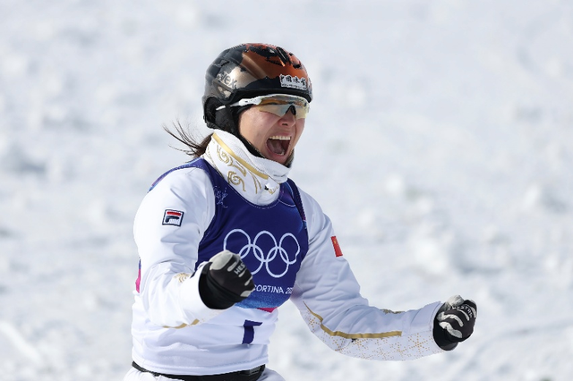 足球-2金3铜双蝉联！FILA助力创造中国自由式滑雪空中技巧队全新传奇